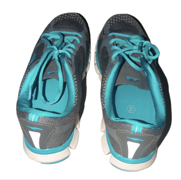Avia Lightweight Athletic Shoes - Picture 3 of 3